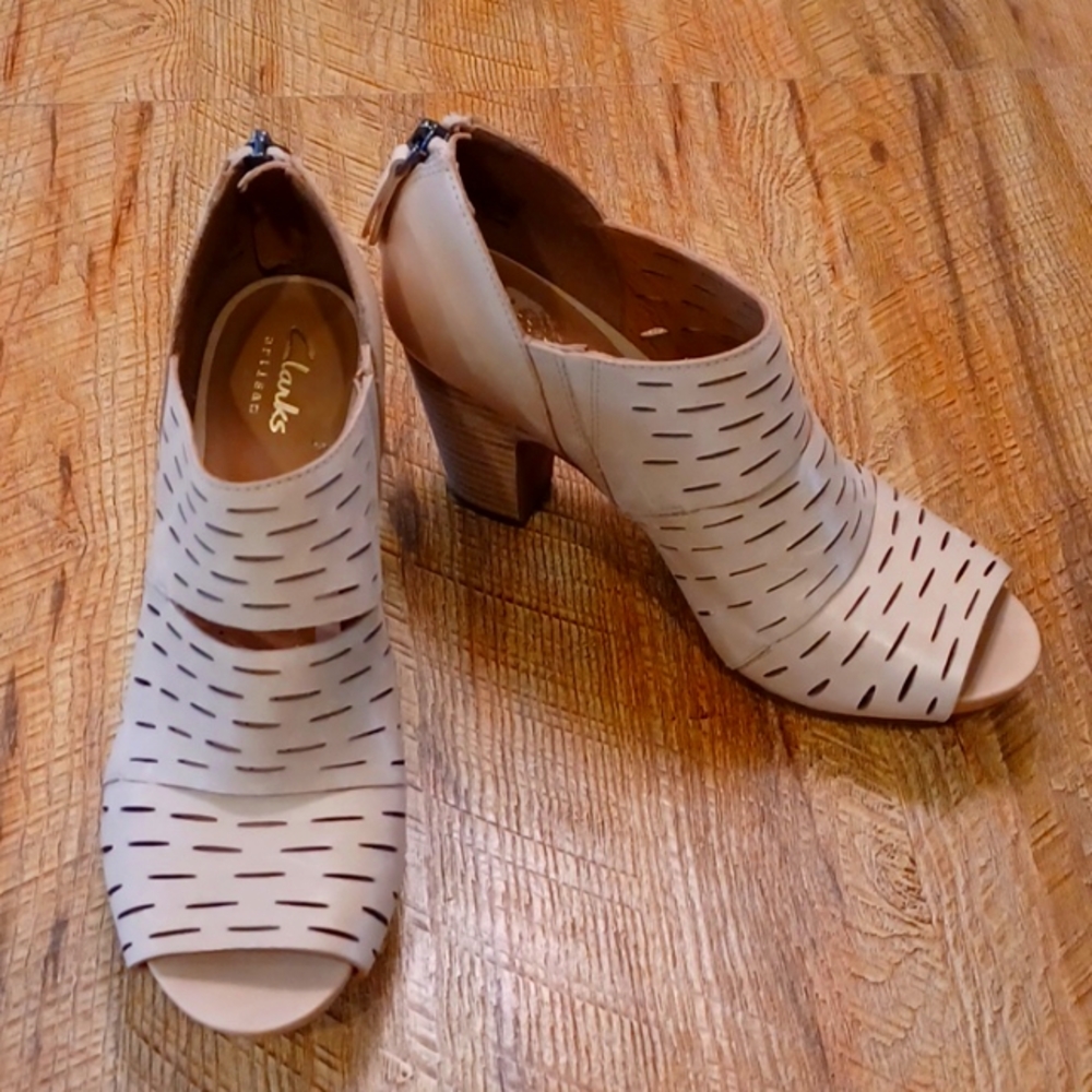 Clark's Artisan Leather Shoes